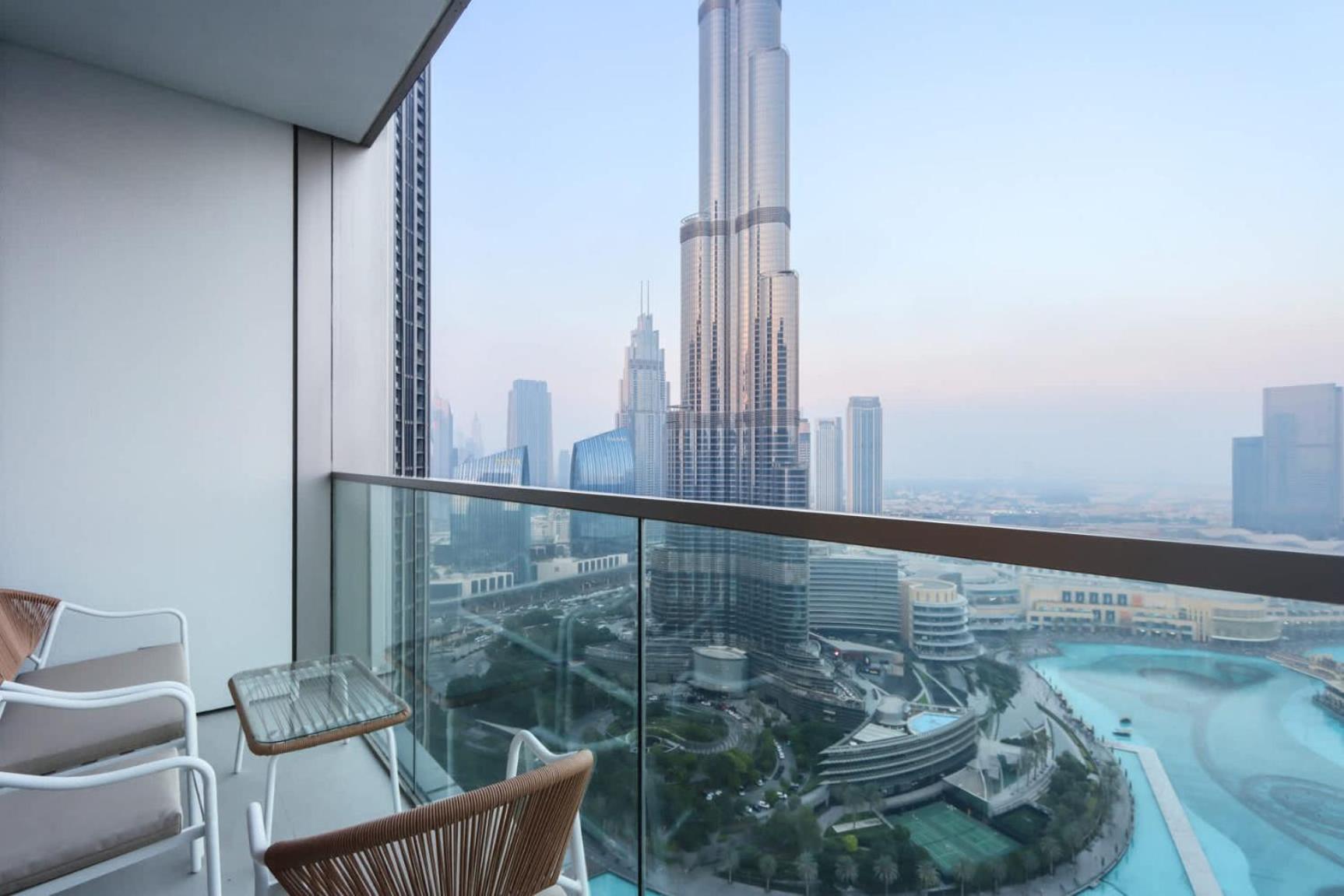 Apartment Livbnb Exquisite 2b View Of Burj & Fountain Dubai